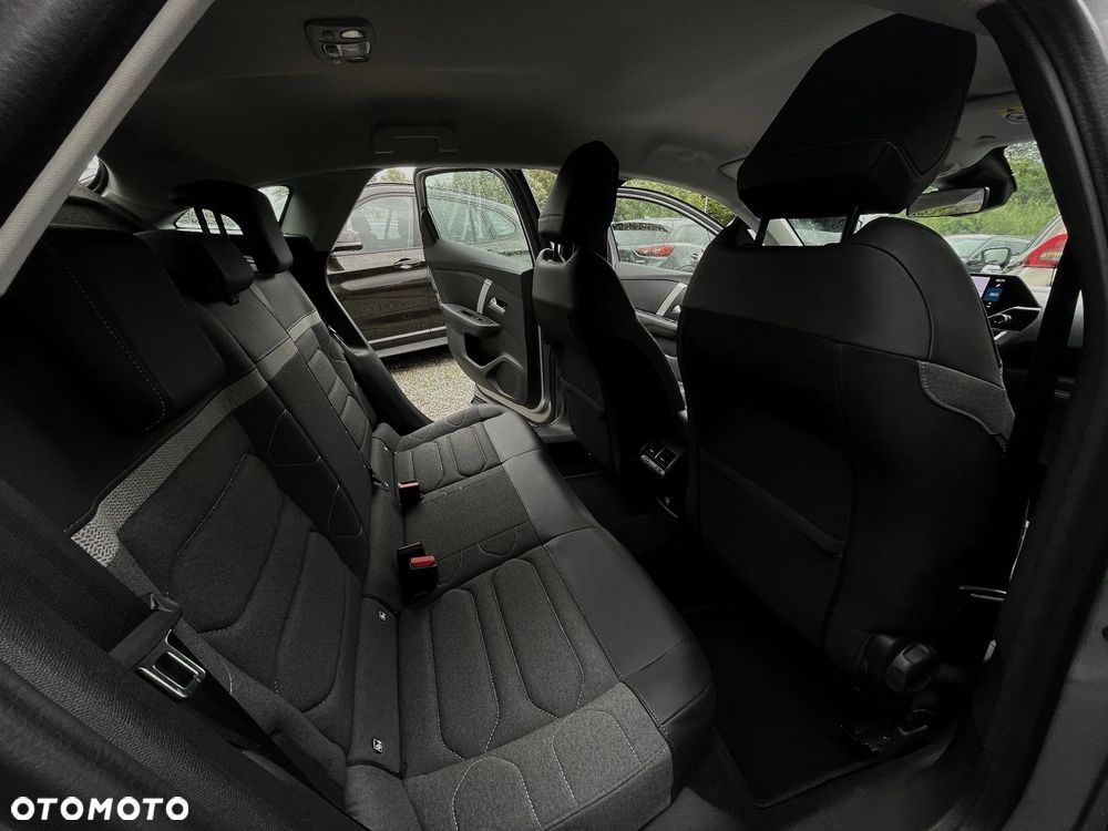 Citroën C4 PureTech 130 Stop&Start EAT8 PLUS - 18