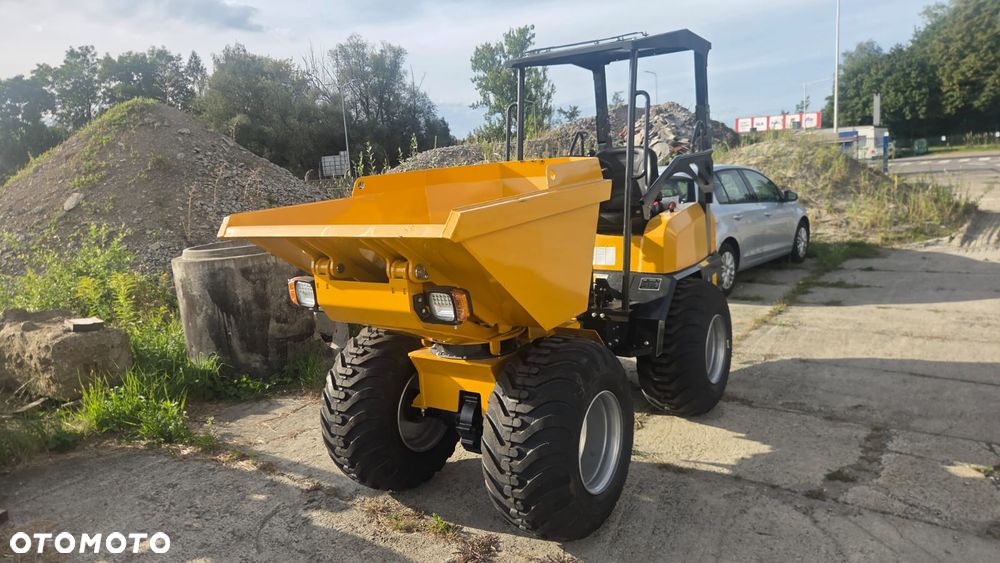 Kubota LOADER TRADER - 1