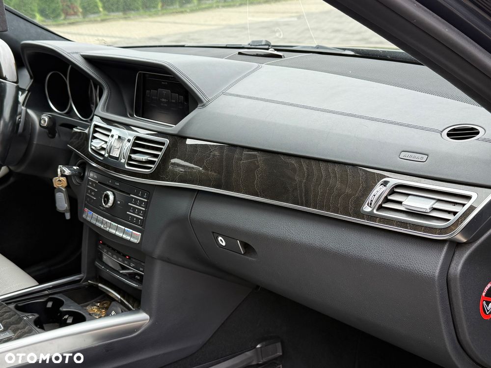 Mercedes-Benz Klasa E 350 BlueTEC 4-Matic Avantgarde - 31