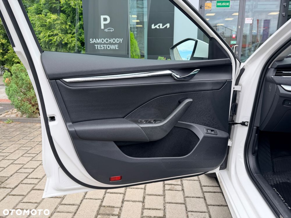 Skoda Octavia 1.5 TSI e-Tec Style DSG - 25