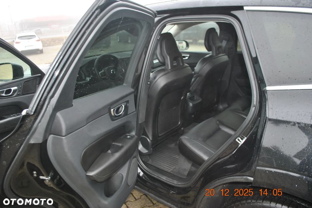 Volvo XC 60 T5 AWD Geartronic RDesign - 7