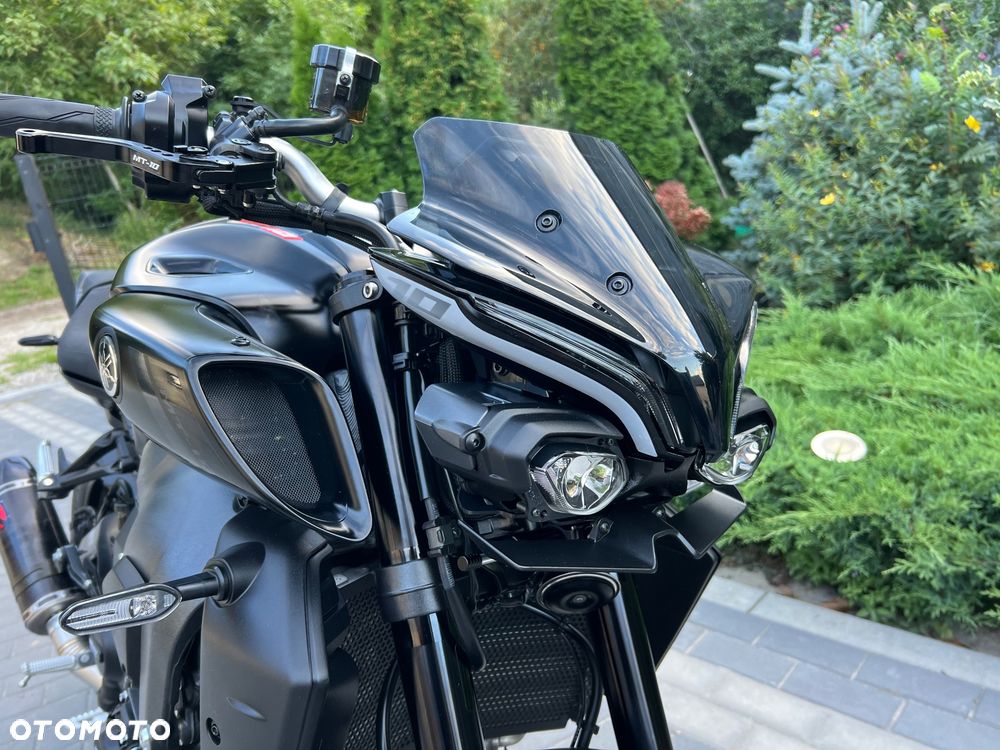 Yamaha MT - 3
