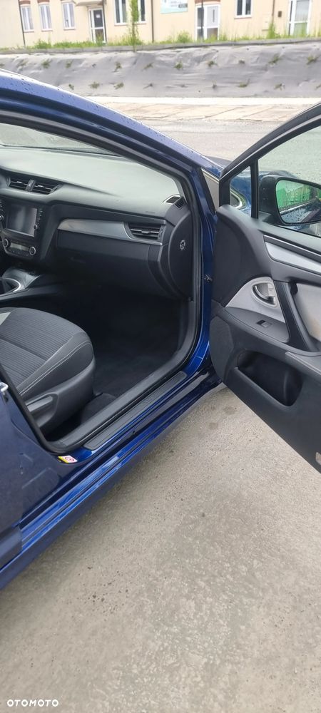 Toyota Avensis Touring Sports 1.8 Edition-S - 18