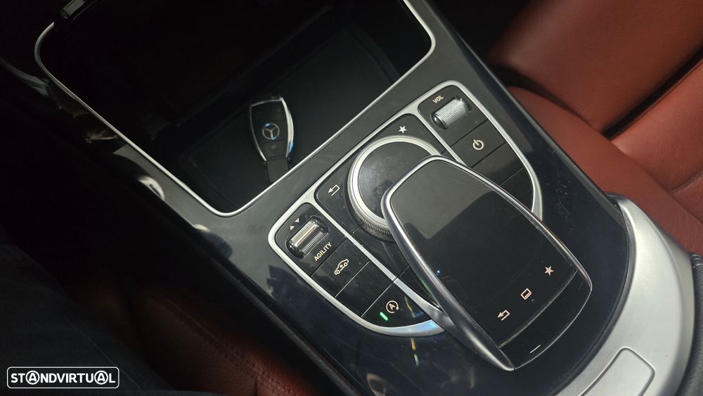 Mercedes-Benz C 250 BlueTEC AMG Line Aut. - 23