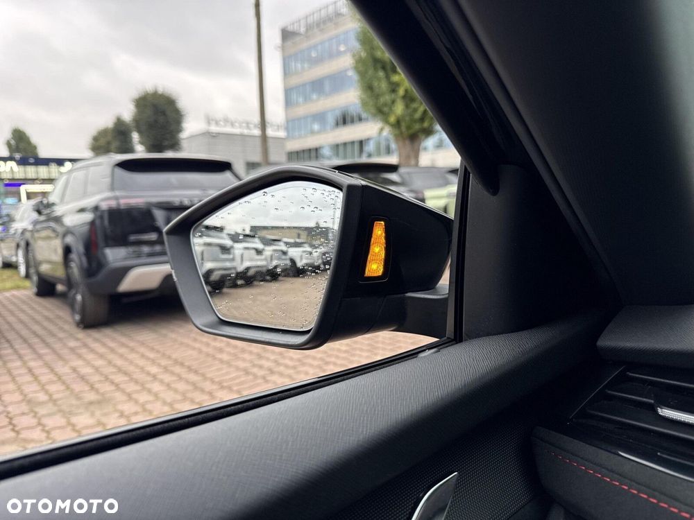 Skoda Octavia 2.0 TSI RS DSG - 32