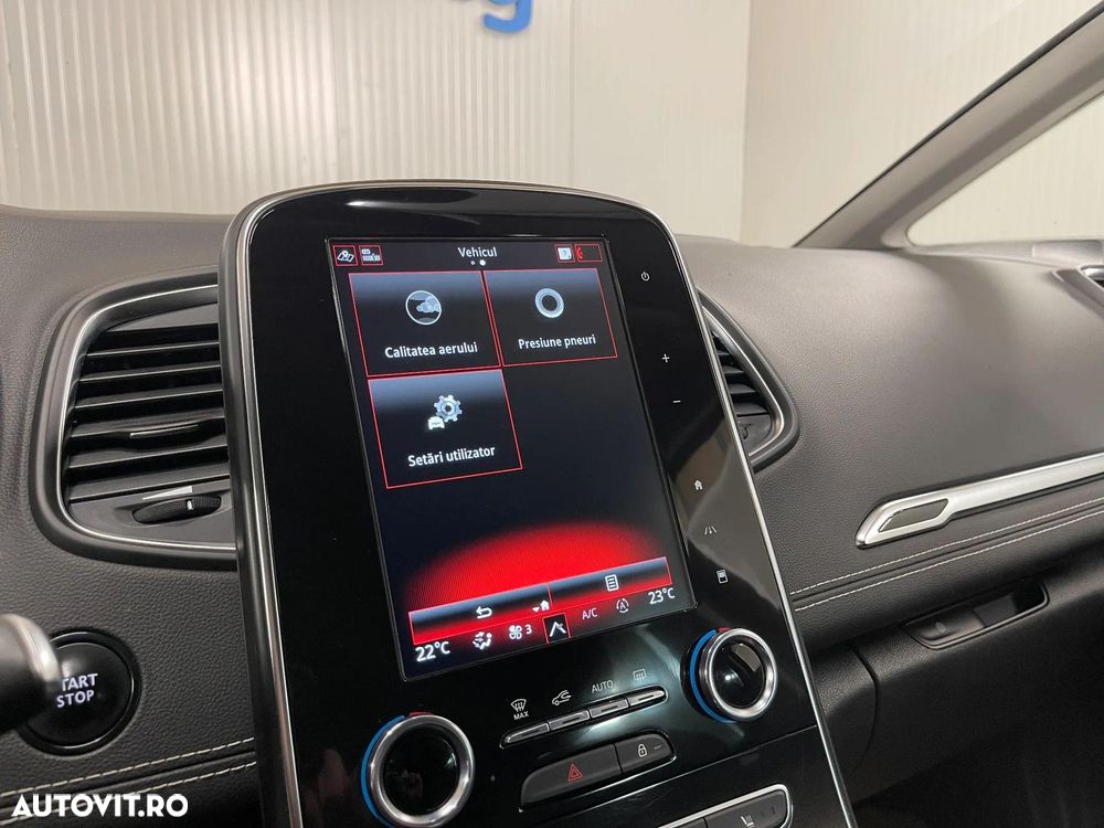 Renault Grand Scenic - 22