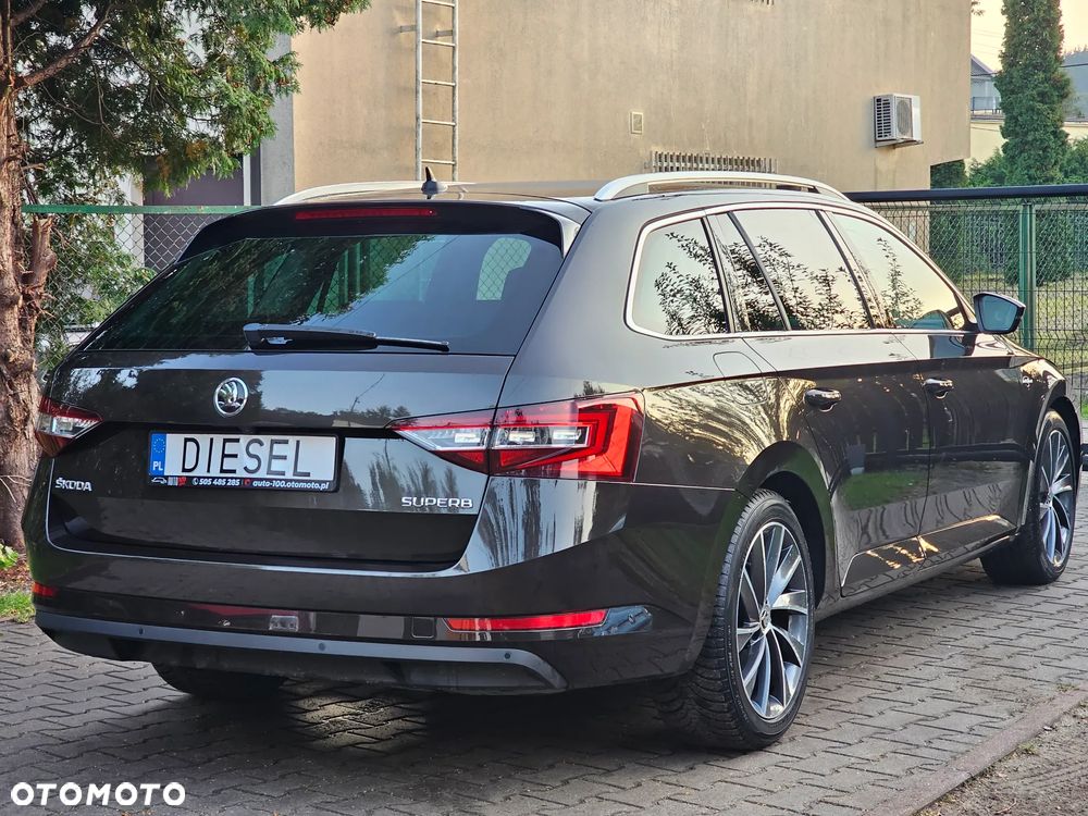 Skoda Superb 2.0 TDI L&K DSG - 5