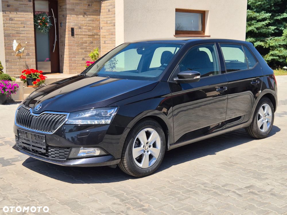 Skoda Fabia 1.0 TSI DSG Style - 1