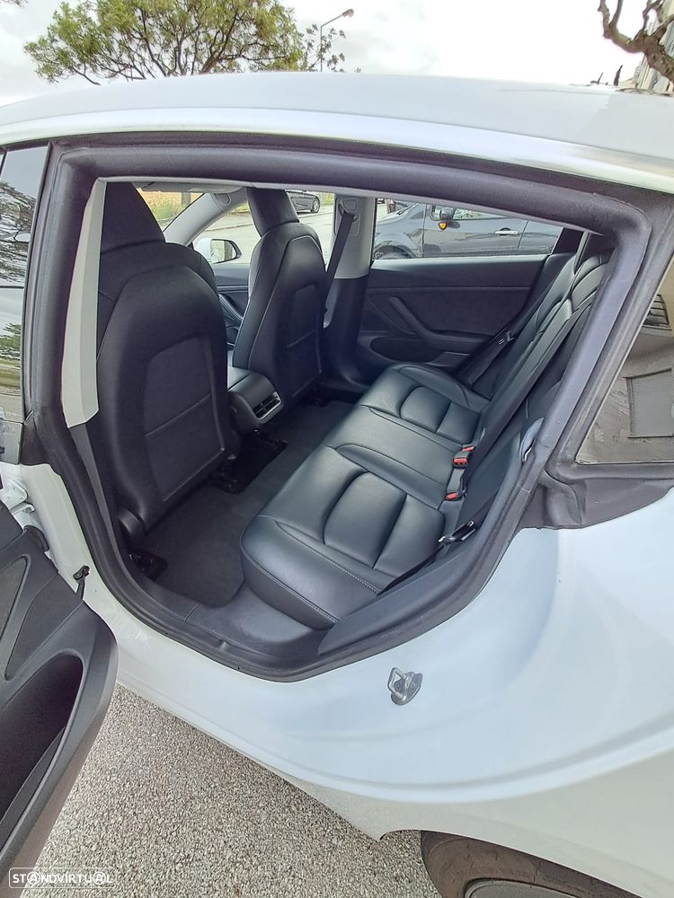 Tesla Model 3 Standard Range Plus RWD - 11