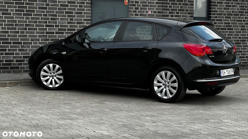 Opel Astra 1.4 Turbo - 14