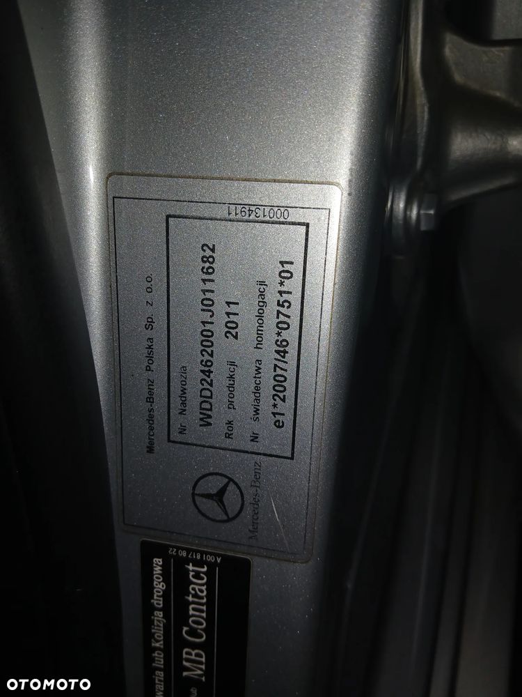 Mercedes-Benz B-Class 2011 photo 2