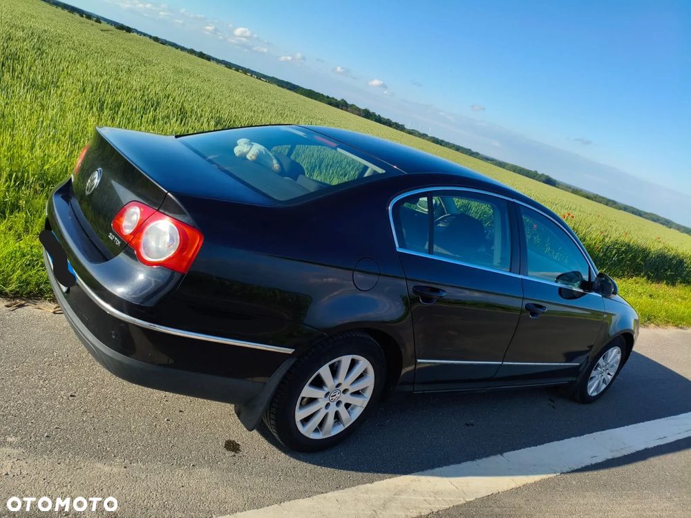 Volkswagen Passat 2.0 TDI DPF 4Mot Comfortline - 3