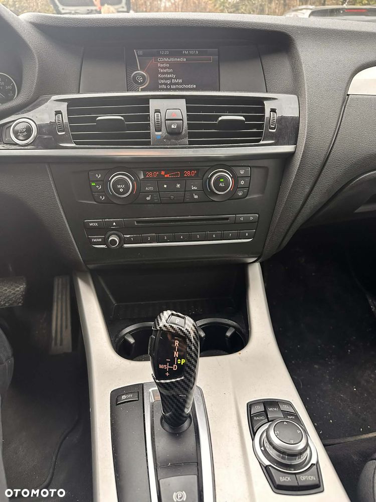 BMW X3 28i xDrive - 8