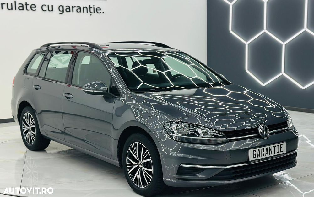 Volkswagen Golf 1.6 TDI SCR DSG Comfortline - 2