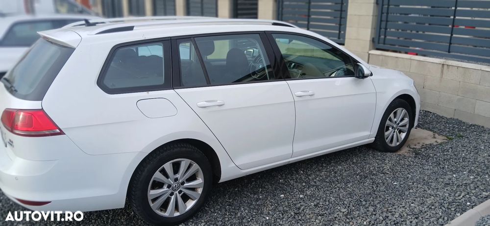 Volkswagen Golf 1.6 TDI BlueMotion Technology Comfortline - 3