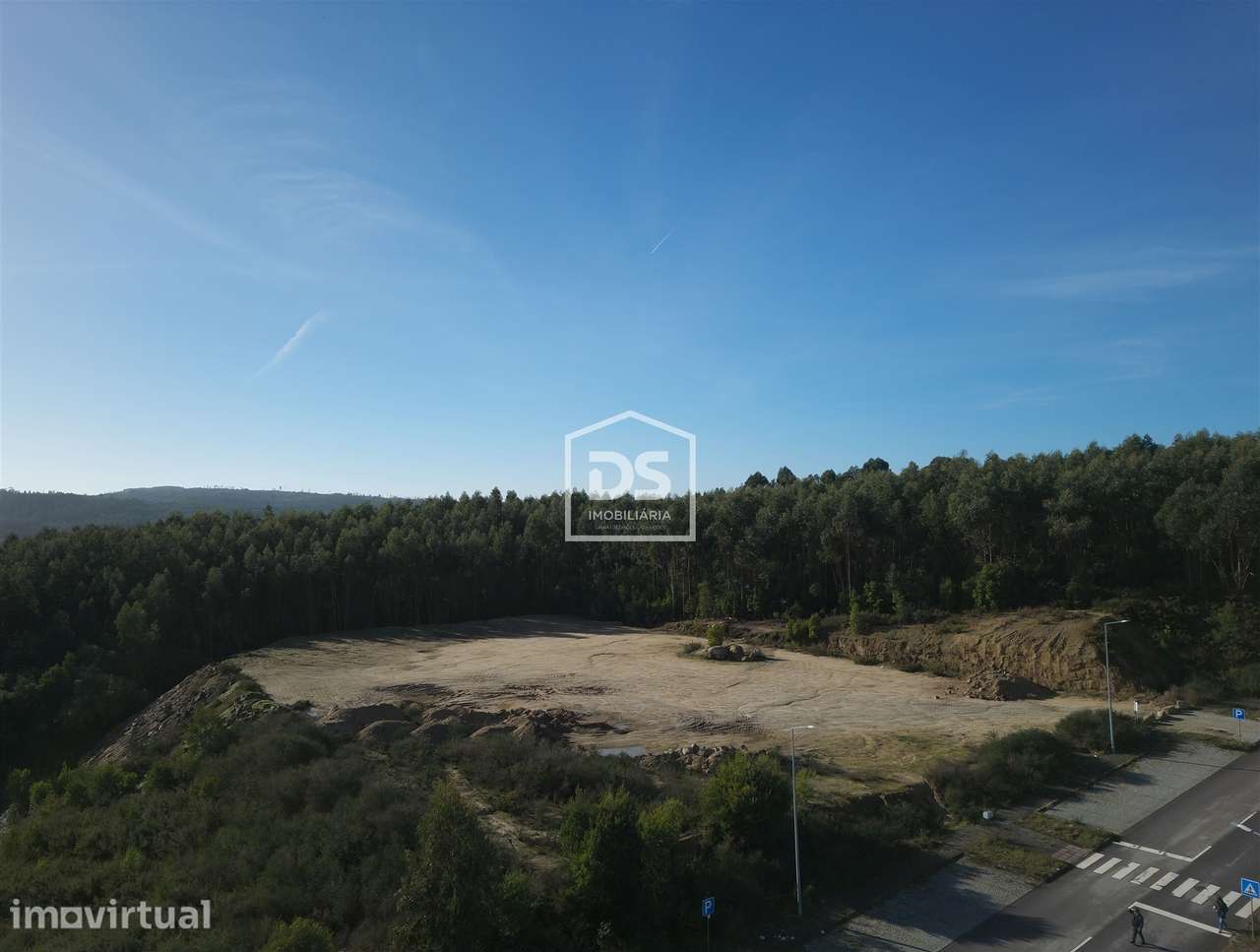 Terreno  Venda em Recezinhos (São Martinho),Penafiel - Grande imagem: 5/17