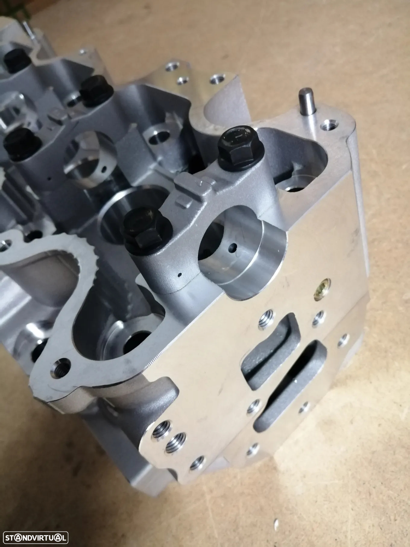 Cabeça de Motor 2.0 / 2.2 d/td - Toyota Avensis, Carina e Picnic Corolla Starvan 2.0 e 2.2 2C 2CT 3C 3CT 3CTE - 5