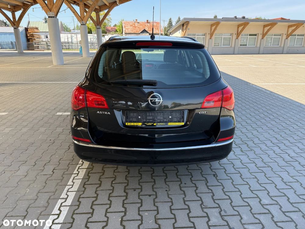 Opel Astra 1.7 CDTI Enjoy - 9