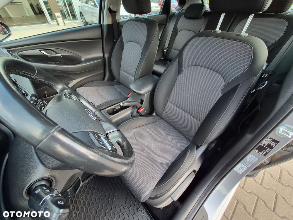 Hyundai i30 1.5 DPI Modern - 14
