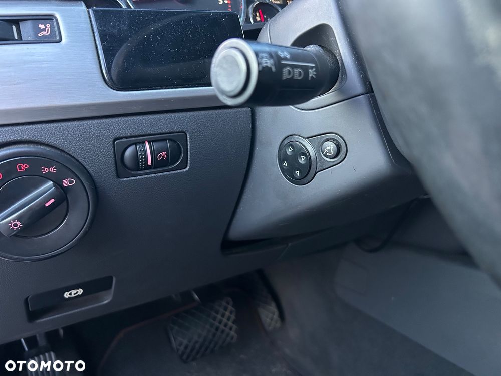 Volkswagen Touareg 3.0 V6 TDI DPF Tiptr - 26