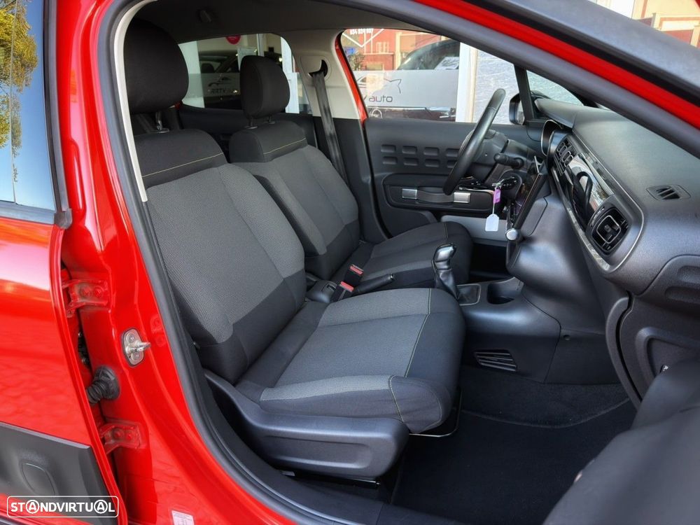 Citroën C3 1.2 PureTech Shine - 19