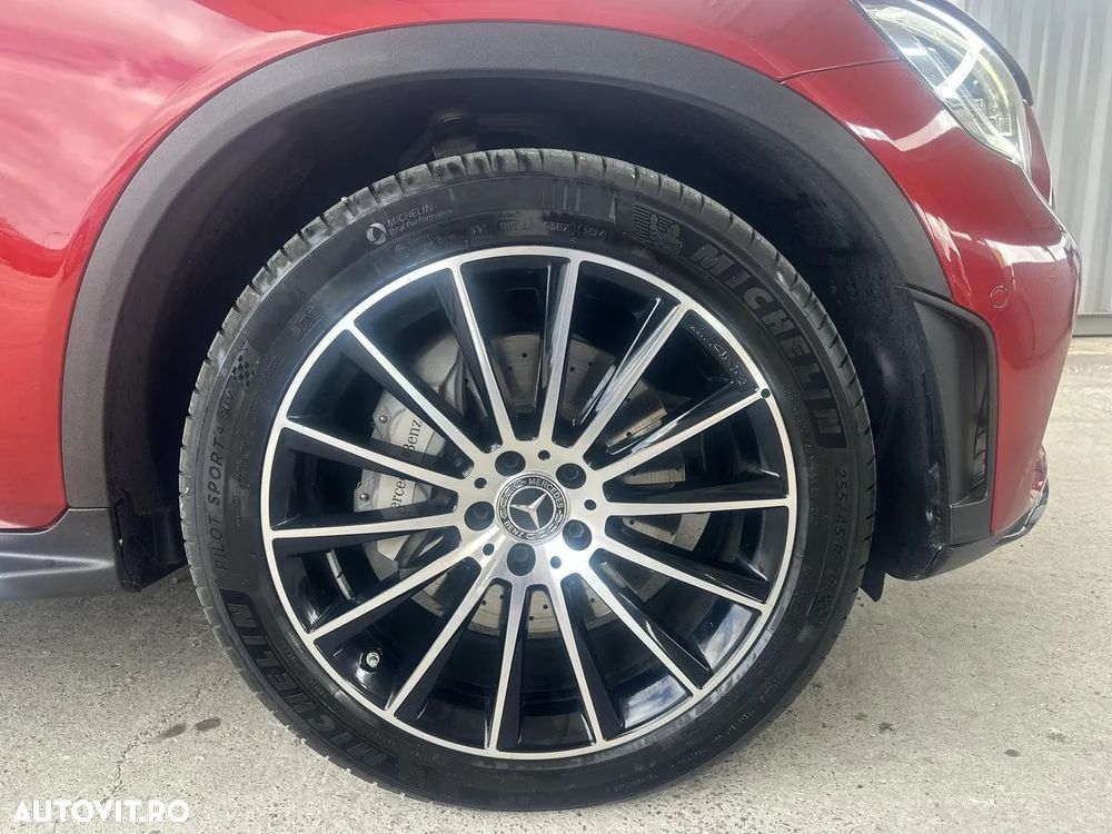 Mercedes-Benz GLC Coupe 300 d 4MATIC - 16