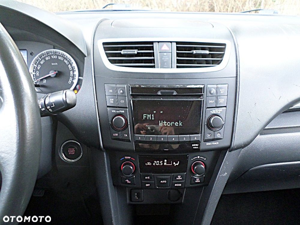 Suzuki Swift 1.2 X-TRA - 10