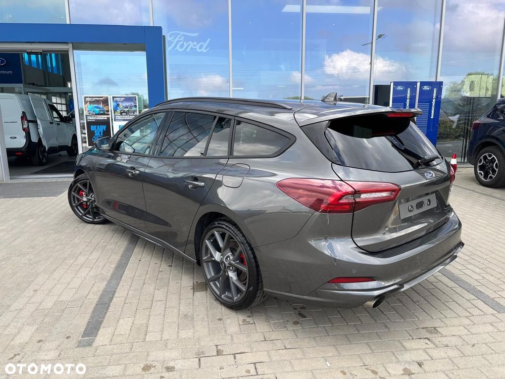 Ford Focus - 3