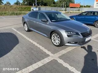 Skoda Superb 2.0 TSI L&K DSG - 2