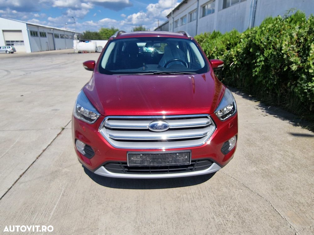 Ford Kuga - 1