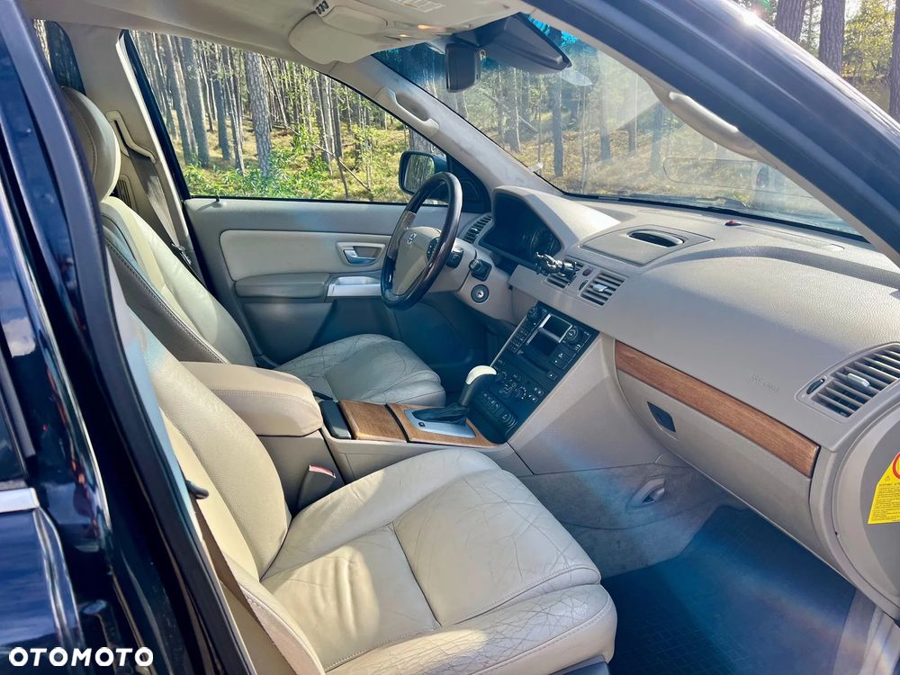Volvo XC 90 2.4 D5 - 10