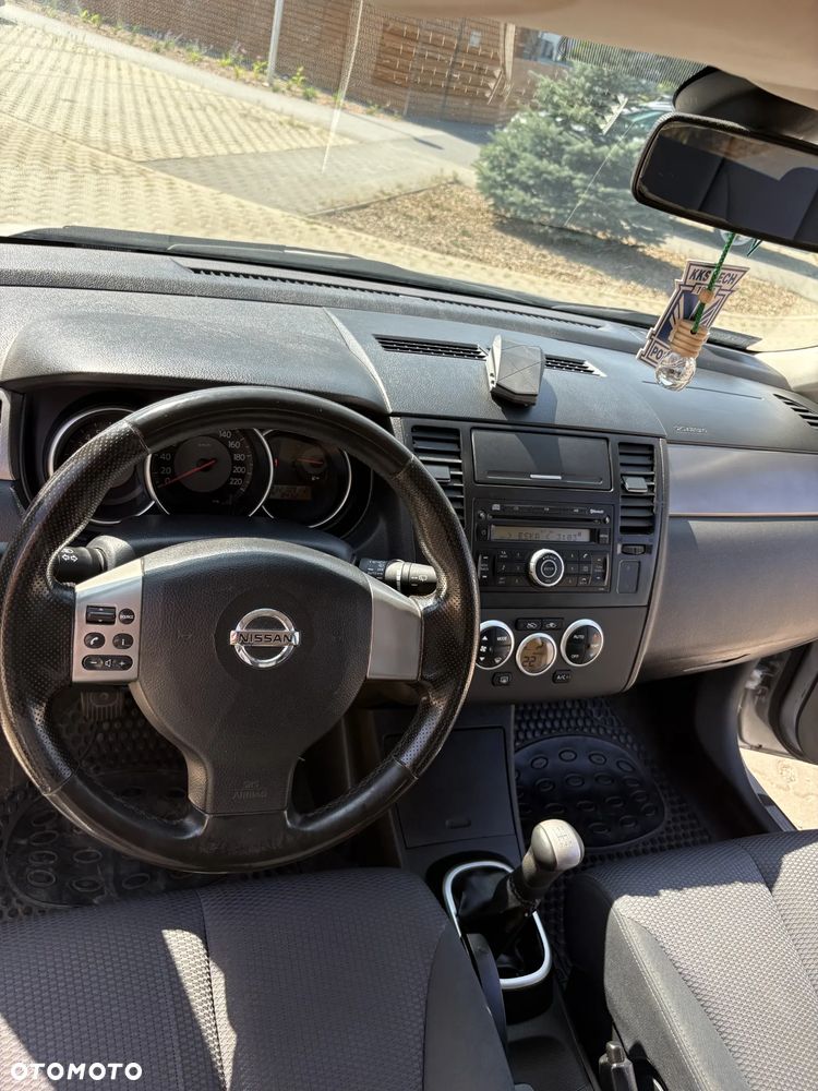 Nissan Tiida 1.6 Acenta - 5