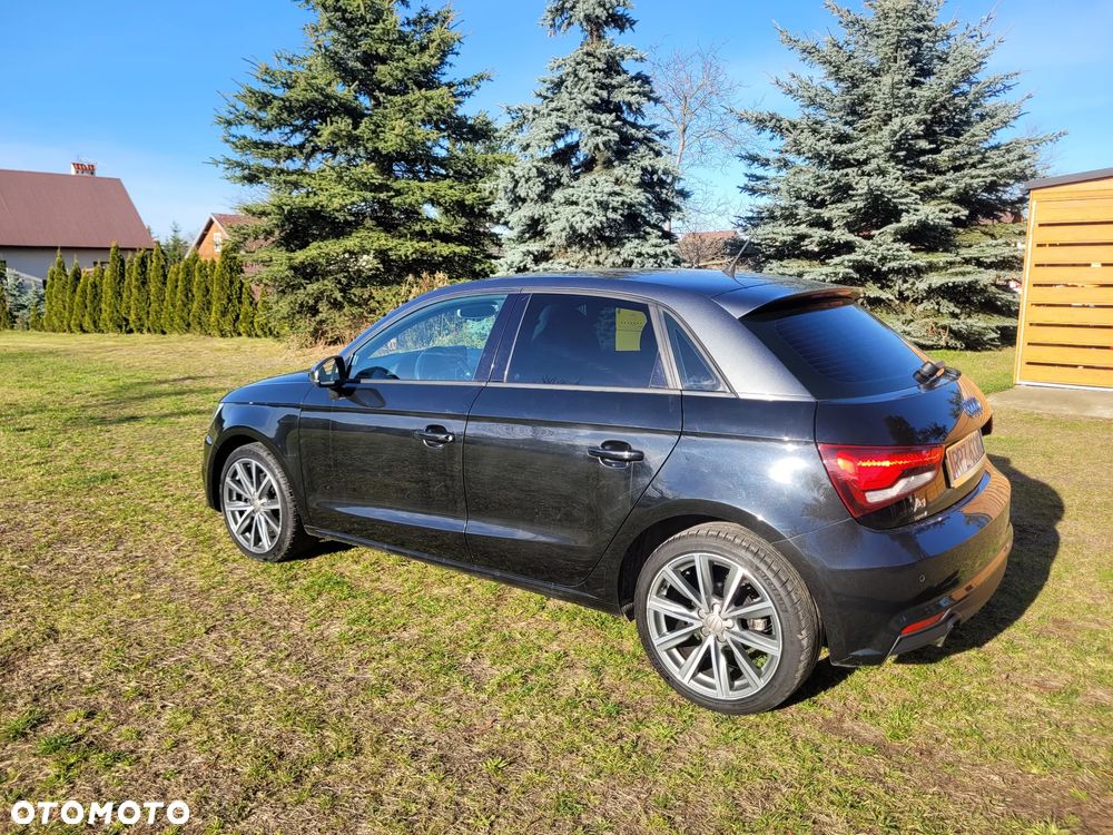 Audi A1 Sportback 1.4 TDI (ultra) sport - 2