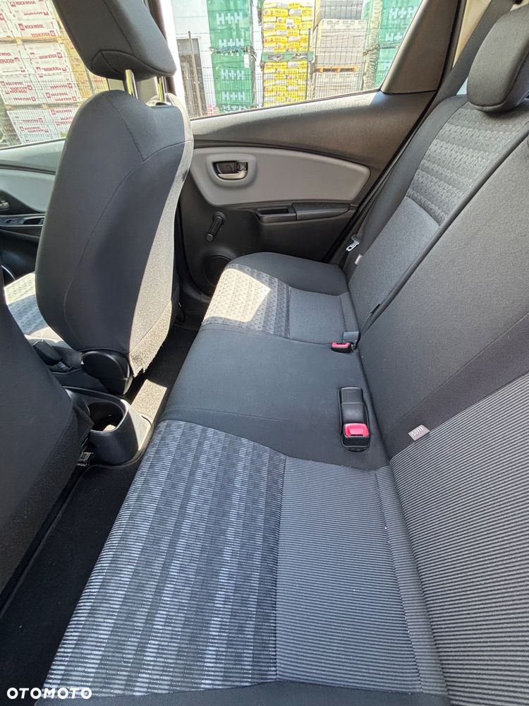 Toyota Yaris 1.4 D-4D Comfort - 8