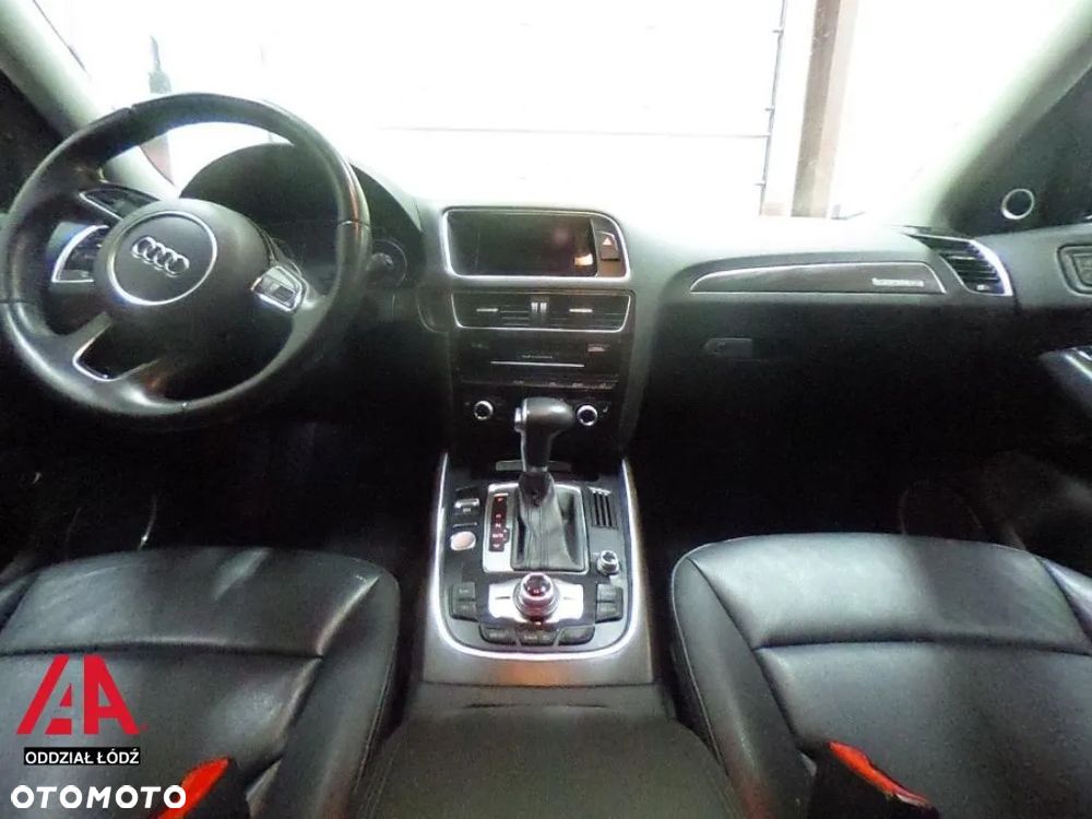 Audi Q5 2.0 TFSI Quattro Design S tronic - 9