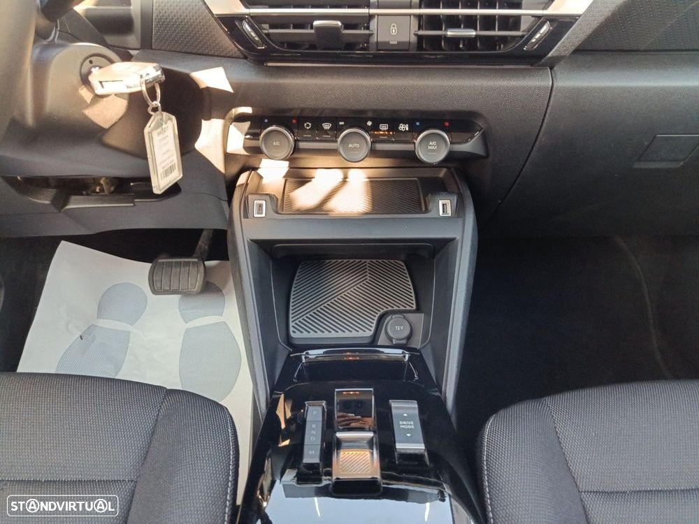 Citroën C4 1.2 Hybrid Plus e-DSC6 - 11