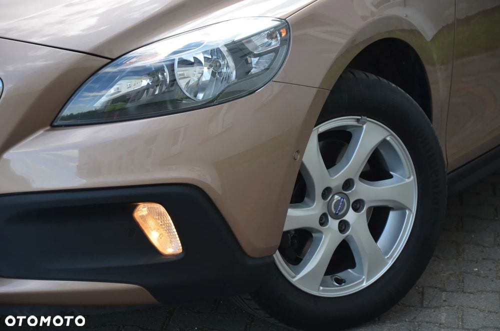 Volvo V40 Cross Country T4 Momentum - 10