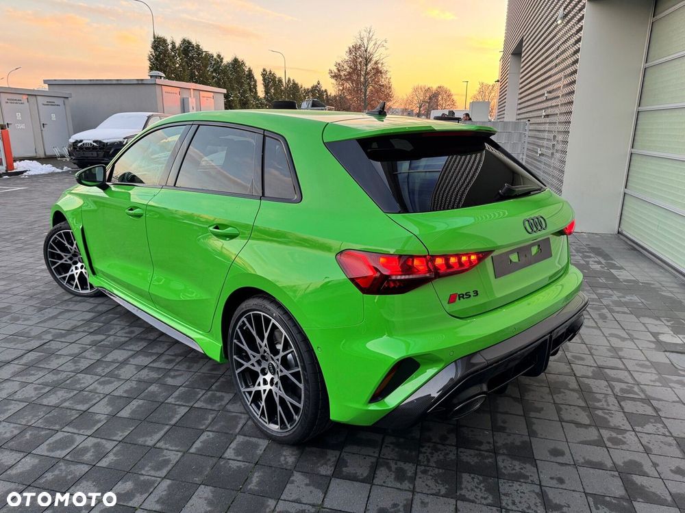 Audi RS3 Sportback - 10