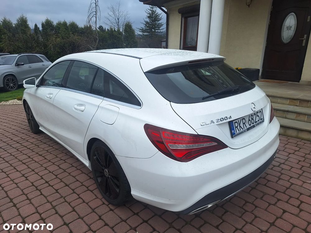Mercedes-Benz CLA 200 (CDI) d 7G-DCT - 8