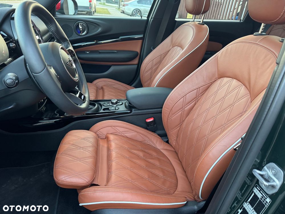 MINI John Cooper Works ALL4 sport - 27