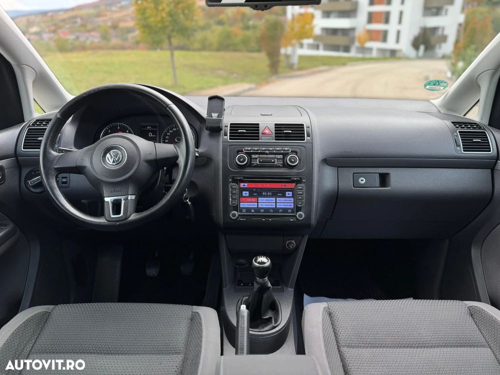 Volkswagen Touran 2.0 TDI BlueMotion Technology Highline - 8