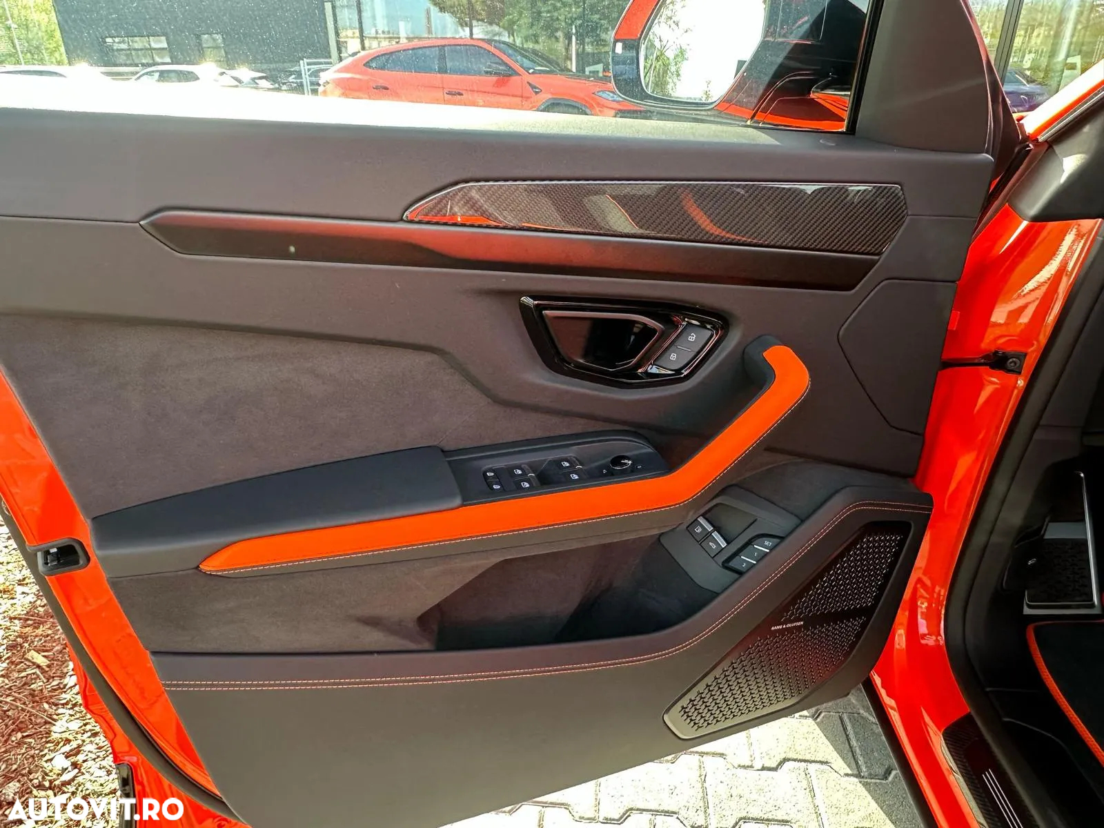 Lamborghini URUS - 8