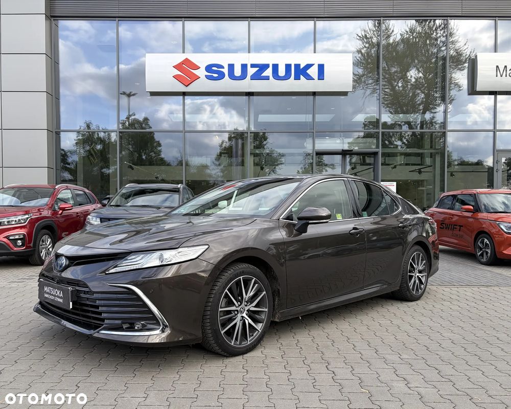 Toyota Camry 2.5 Hybrid Executive CVT - 2