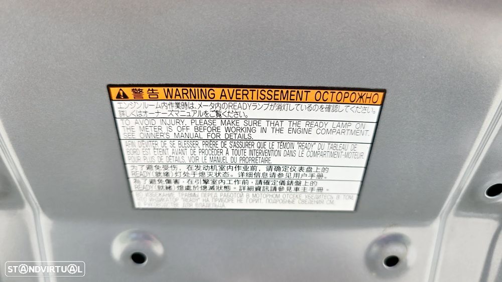Toyota Auris 1.8 HSD Comfort +P.Techno+P.Sport - 24