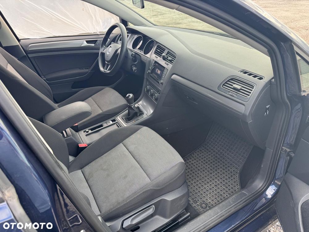 Volkswagen Golf 1.6 TDI Trendline - 20