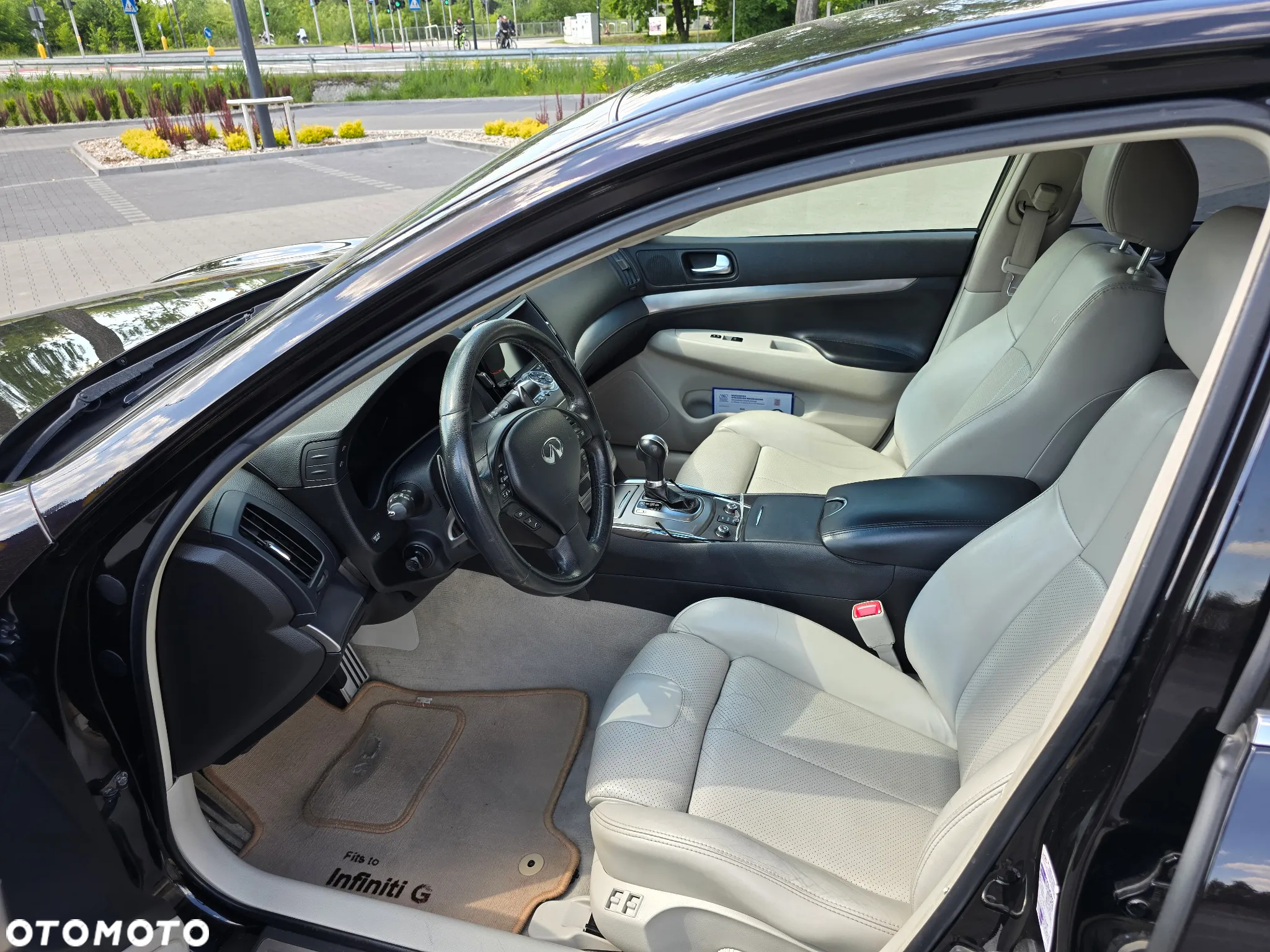 Infiniti G G37 GT Premium AWD - 36