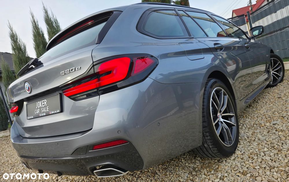 BMW Seria 5 520e M Sport sport - 13