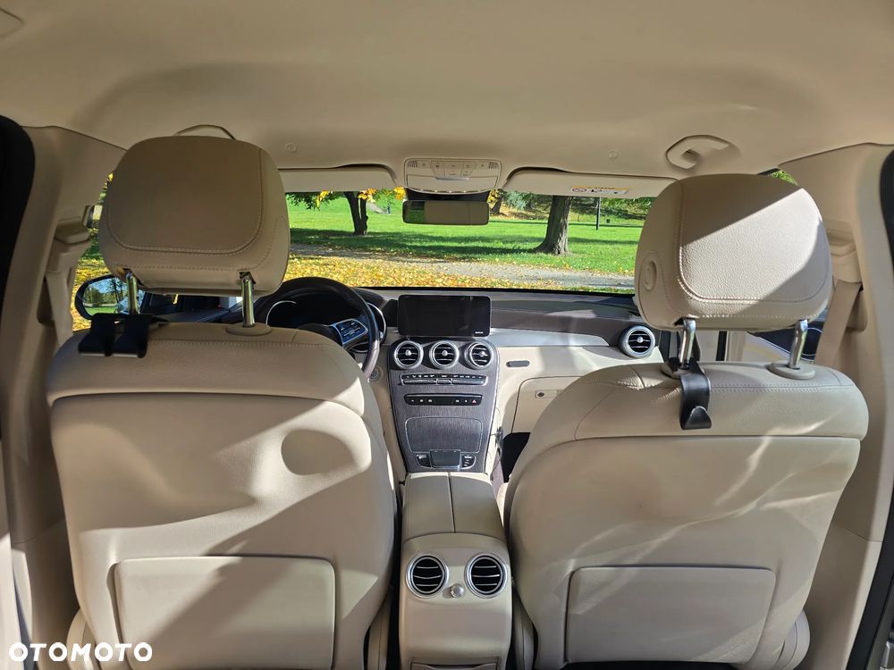 Mercedes-Benz GLC 300 d 4-Matic - 9