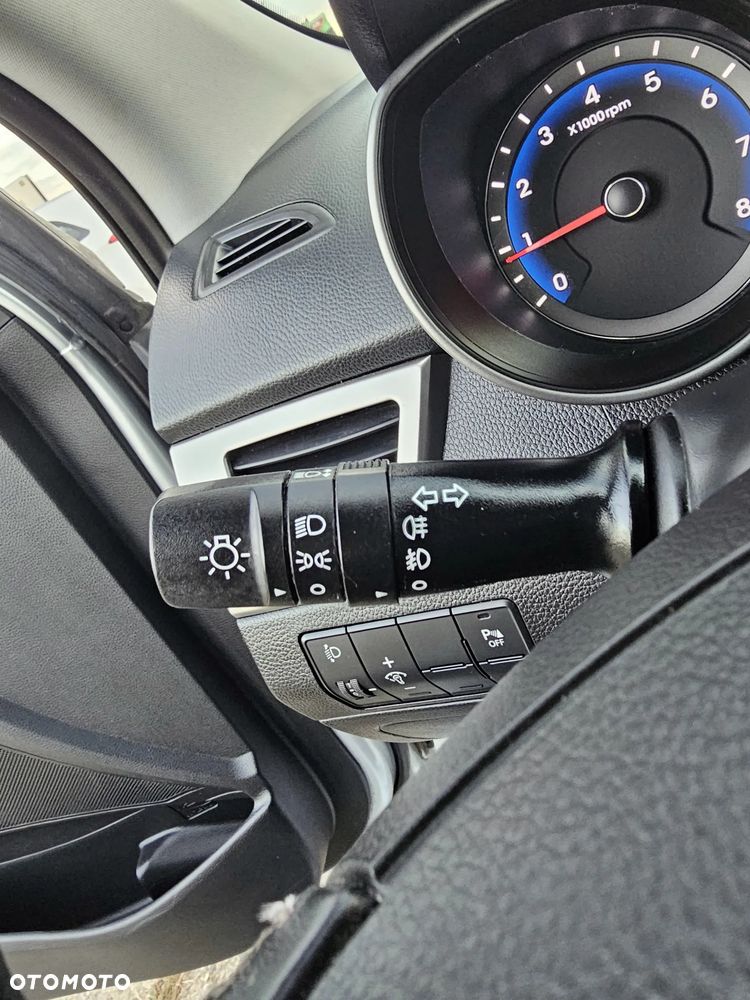 Hyundai i30 - 23