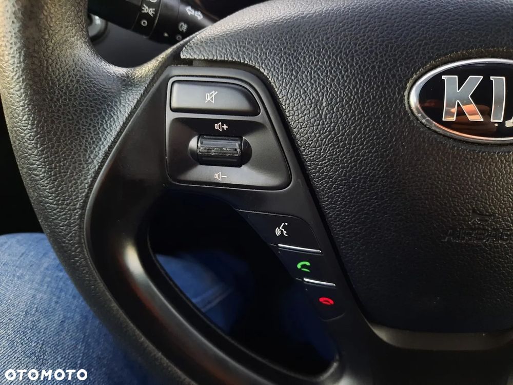 Kia Ceed 1.4 CRDi M - 24